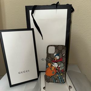 Limited edition Gucci Disney Collection. IPhone XR. never used.